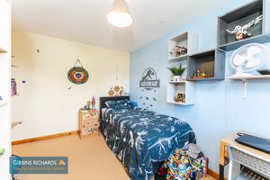 Bedroom- click for photo gallery